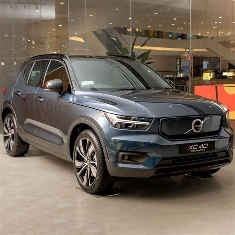 Read XC40 2022 Review, Check out Mileage, Colours, Specifications, Features and all information of XC40 2022 Models. . Volvo thailand